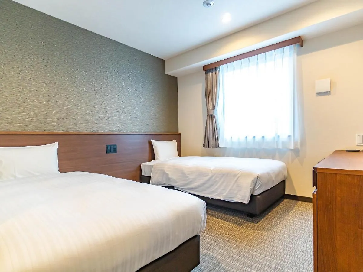 Bande Hotel Tenpozan Higashi Osaka 4*,